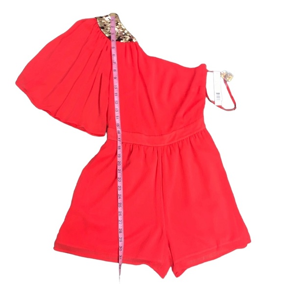 GIANNI BINI: NWT One-Shoulder Sequin Romper Size 4 - Picture 13 of 15